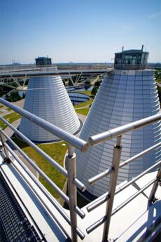 Die preisgekrönten Faultürme im Klärwerk Großlappen. Foto: Alberto Avellina, Münchner Stadtentwässerung