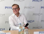 FC Bayern-Manager Jan-Christian Dreesen zu Gast im PresseClub München.