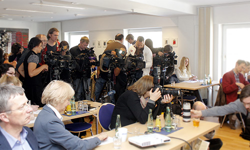 Großes mediales Interesse an der Vorstellung der Studie zum sexuellen Missbrauch