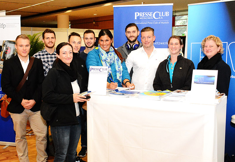 Der Presseclub auf den 29. Medientagen. Foto: Hans Schwepfinger